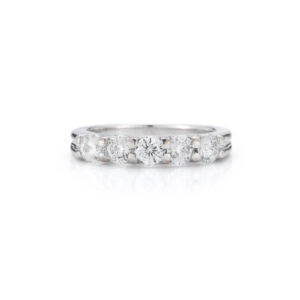 The Five Stone Round Diamond Ring with Grooves